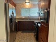 Photo - 2324 Markham Ave