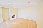 Photo - 27768 Elderberry St