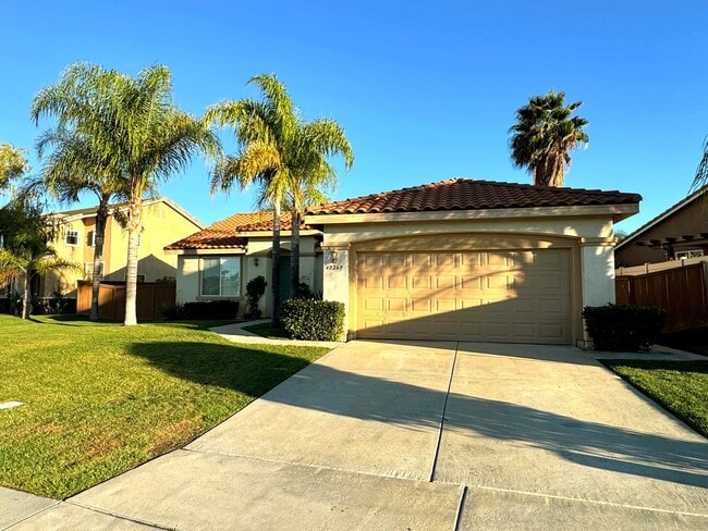 Building Photo - 40269 Miklich Dr