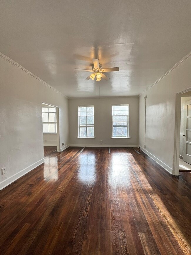 Photo - 901 S Kingsley Dr Unit 307