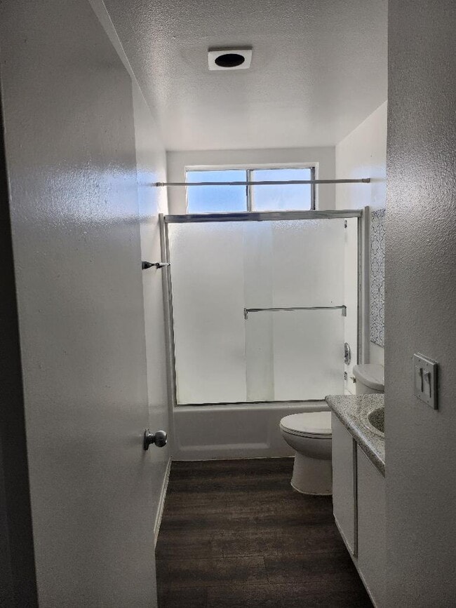 Photo - Diamond Pointe