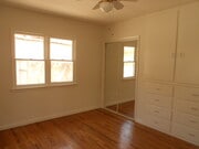 Photo - 10842 Oregon Ave