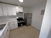 Photo - 340 Normandie Ave