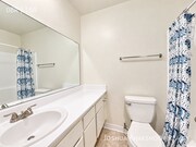 Photo - 6907 Whitsett Ave Unit 212