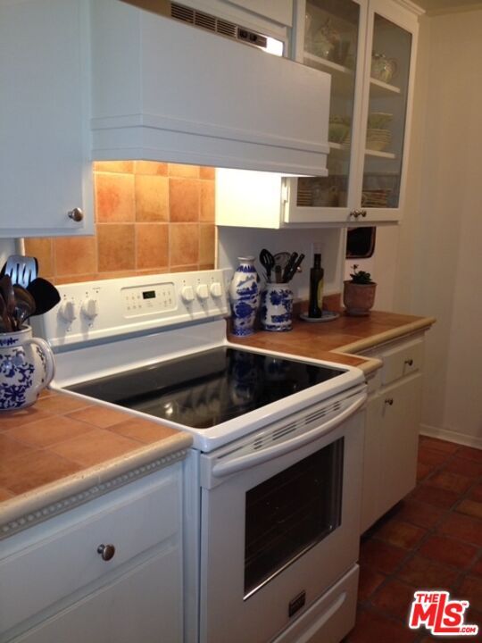 Photo - 1203 N Sweetzer Ave Unit 104