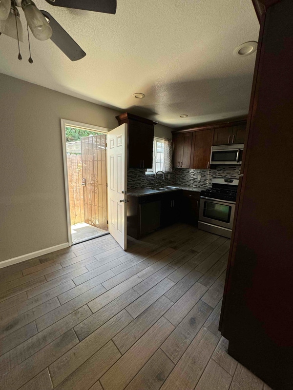 Photo - 1610-12 Dahlia Ave Unit 1610 (Front)