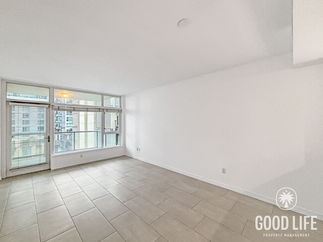 Photo - Stunning 1BD/1BA Condo in East Village W/ A/C, W/D, Rooftop Deck, Padres Stadium View, Community ...