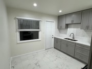 Photo - 421 E Acacia Ave Unit B