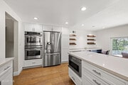 Photo - 1408 N View Dr