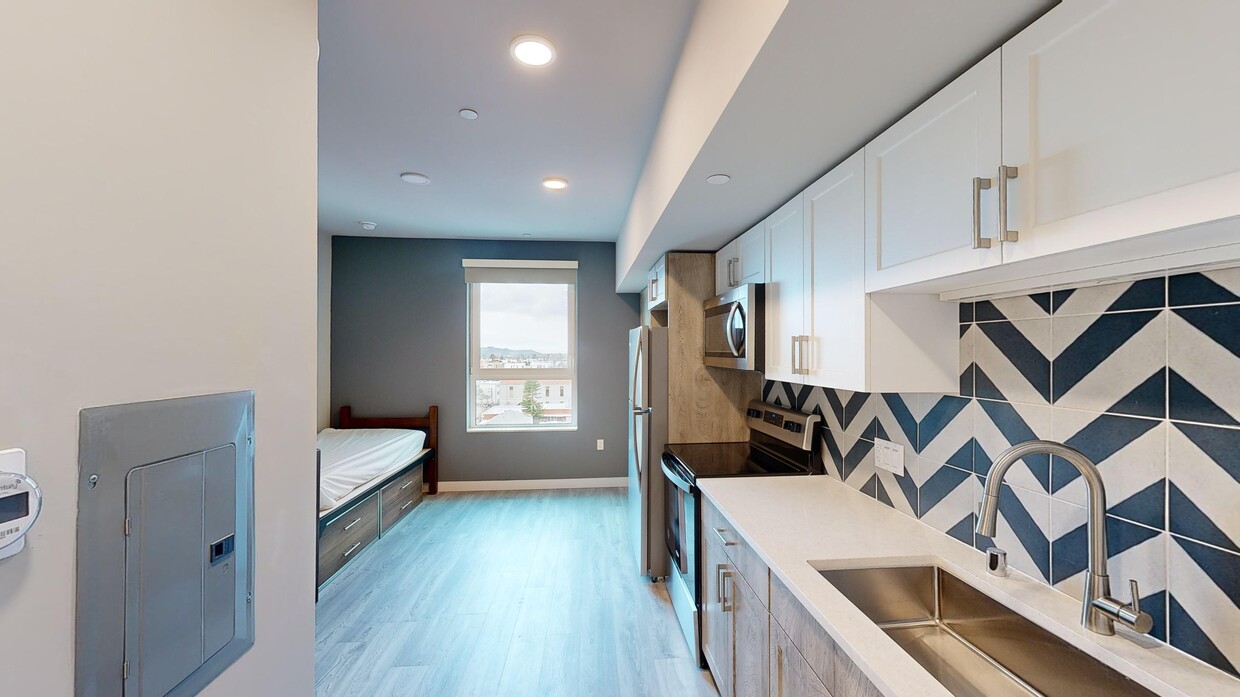 3D Tour - Jefferson Flats Student Living in Los Angeles Apartments