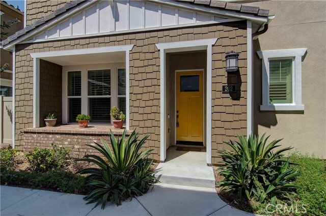 Photo - 202 W Tribella Ct