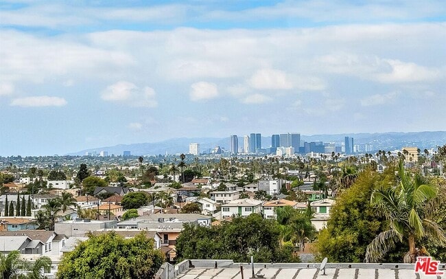 Photo - 4701 Saturn St Unit 1/2