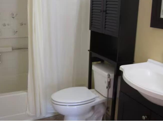 Photo - 8800 Burnet Ave Unit 3