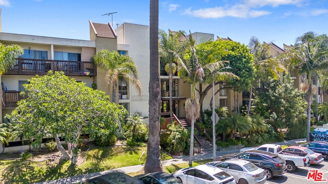 Photo - 320 S Ardmore Ave Condo Unit 124