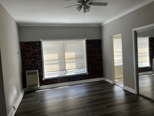 STUDIO $1495 LOS FELIZ HARDWOODS EXPOSED B... - STUDIO $1495 LOS FELIZ HARDWOODS EXPOSED B... Apartment Unit 202