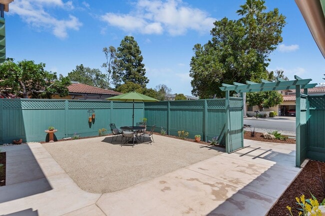 Photo - Beautifully redone Spanish duplex in peaceful and centrally-located Hidden Valley!