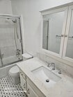 Front bath - 12004 Kling St