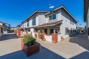 Photo - 1239 W Rosecrans Ave