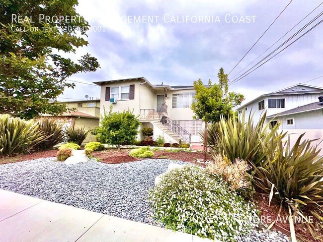 Photo - 1507 E Sycamore Ave House