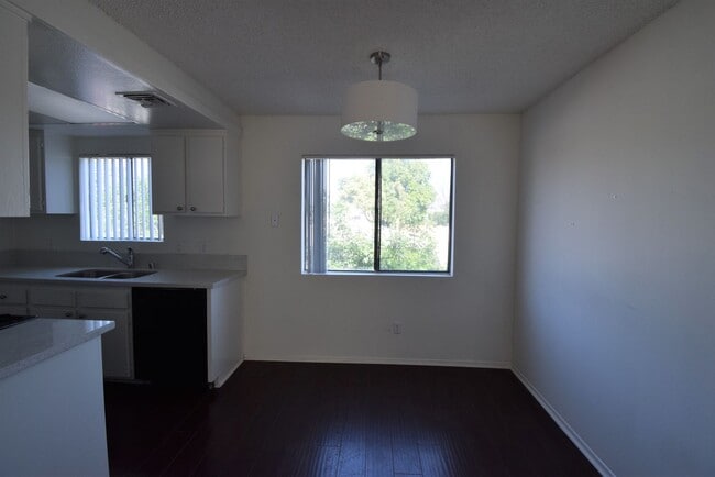 Photo - 12338 Oxnard St Unit 101
