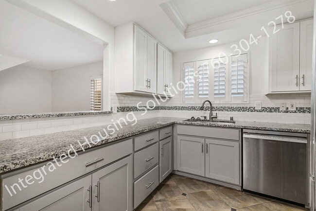 Photo - 5927 Mildred St