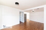 Photo - 904 Harbison Pl
