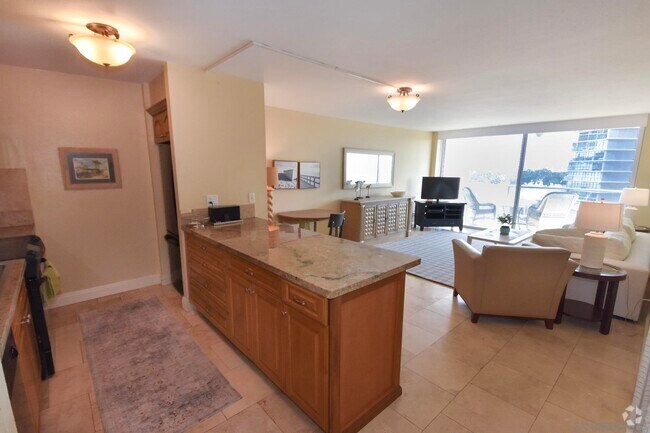 Building Photo - 1830 Avenida Del Mundo Unit #1002 Rental