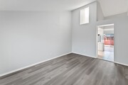 Photo - Charming 3 bedroom, 2 bathroom home in Hun...