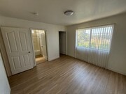 Photo - Paul Lee - R7535 Unit G