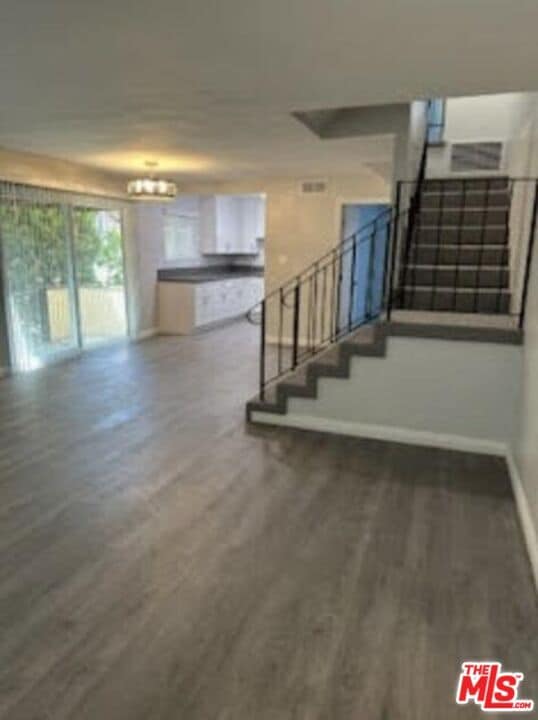 Photo - 5730 Yolanda Ave