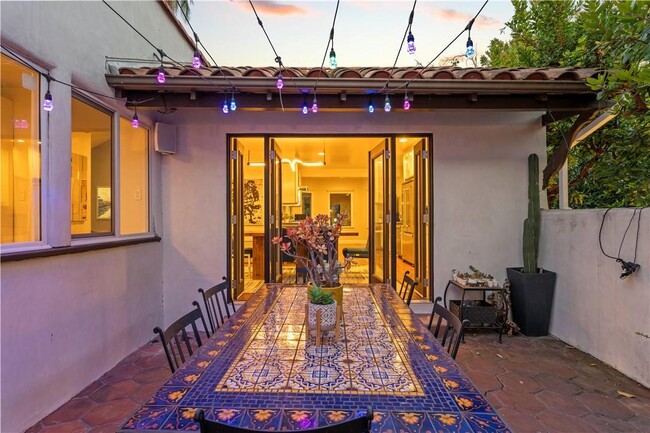 Photo - 129 N Crescent Heights Blvd