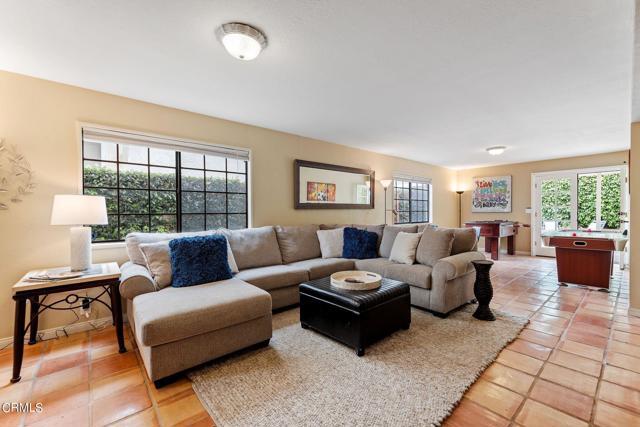 Photo - 4850 Amalfi Way