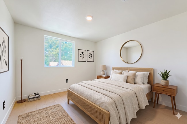 Photo - 2026 Luxury 4 & 6 Bedroom Units Unit #732 1/2