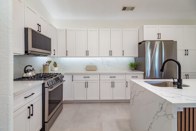 Photo - 67568 S Laguna Dr