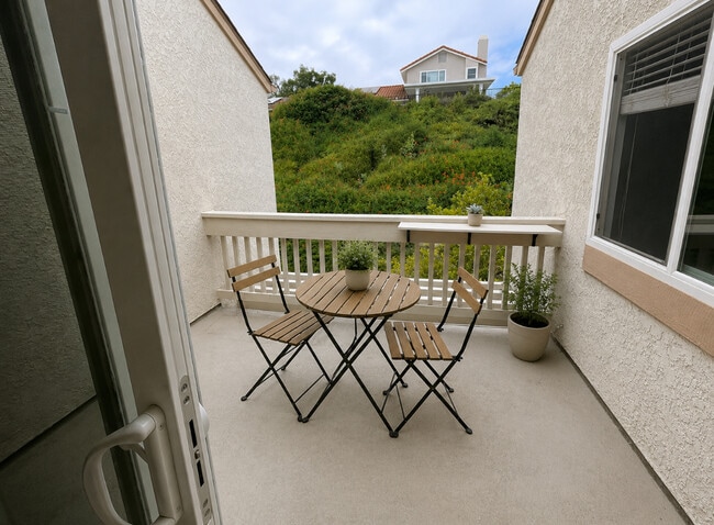 Photo - 25588 Via Cresta Unit 16