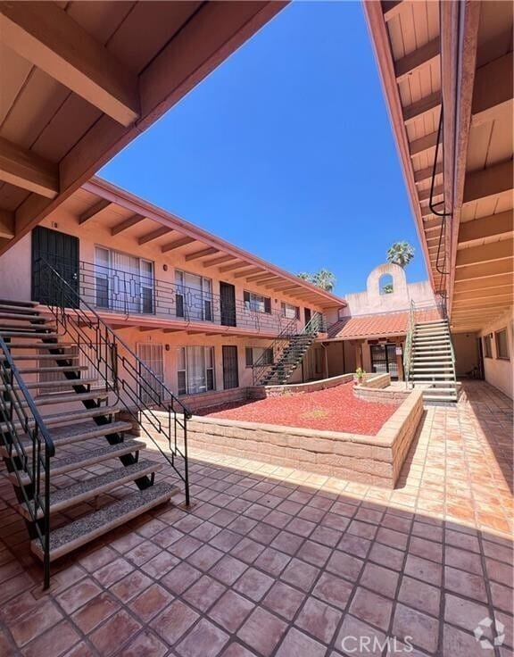 Building Photo - 2102 S Pacific Ave Unit 11-11 Rental