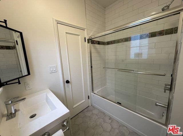 Photo - 6367 W 6th St