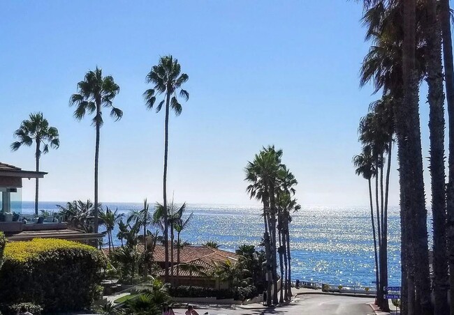 Photo - Renovated 1BR Steps to Windansea Beach Unit 354 Palomar Ave.