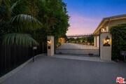 Photo - 1457 Claridge Dr