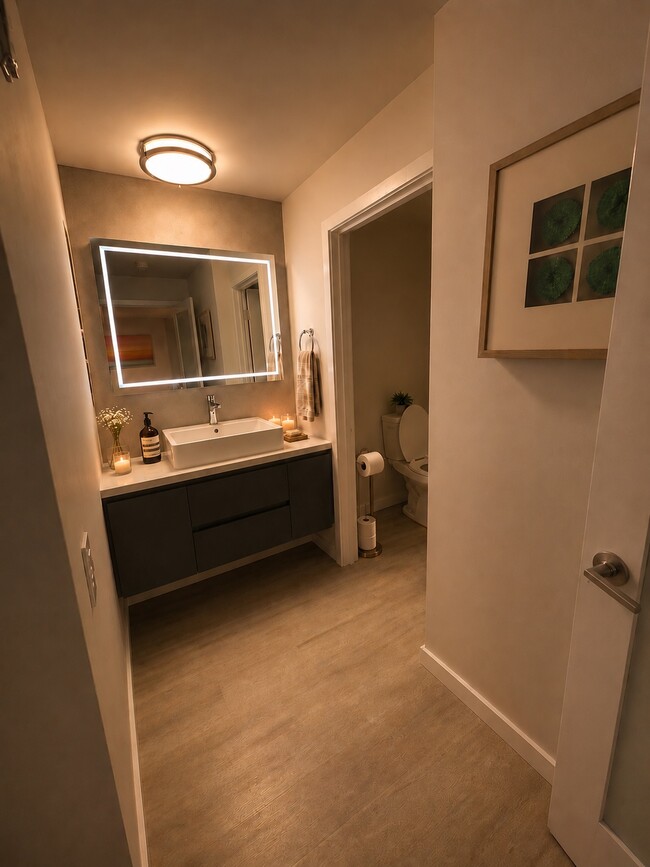 Photo - 7320 Hawthorn Ave Unit 206
