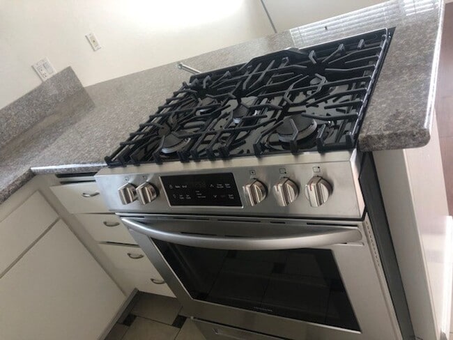 Photo - 18342 Patterson Ln Unit 4