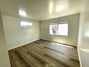 Photo - 14817 Sylvan St Unit 1