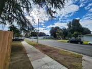 Photo - 3975 Eileen St