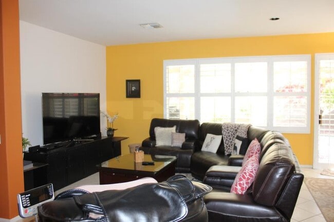 Photo - 78047 Freisha Ct