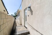 Photo - 11969 Redbank St