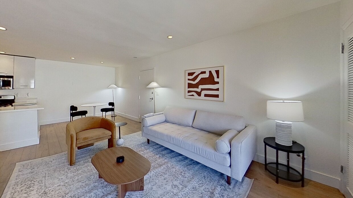 3D Tour - 7230 Franklin Ave Apartment Unit FL3-ID1356