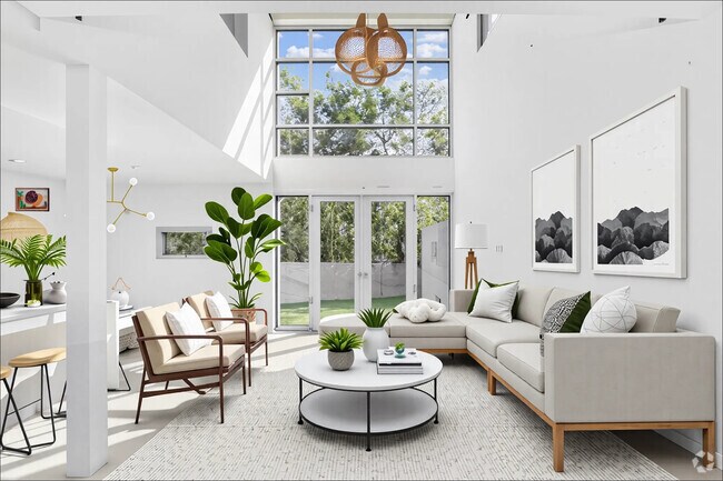 Building Photo - 4111 W Sunset Blvd Rental