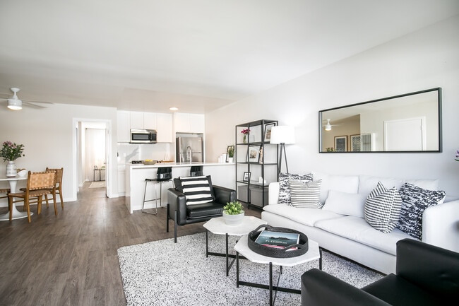 Park View on Yukon fully furnished living room and kitchen - Park View on Yukon Rental