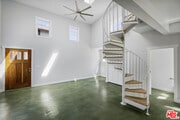 Photo - 2358 W 20th St