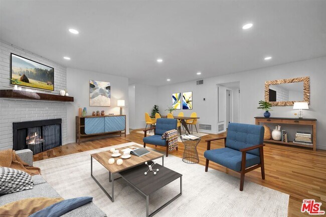 Photo - 927 21st St Condo Unit 4